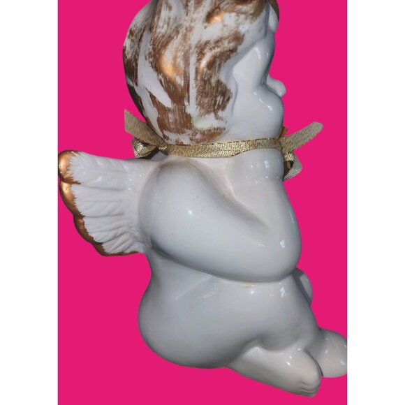 White & Gold Ceramic Angel Figurine With Floral Bow Details - Picture 5 of 9